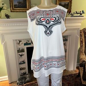 Nwot Elegant, versatile, Women’s graphic designer tunic by ELXSI